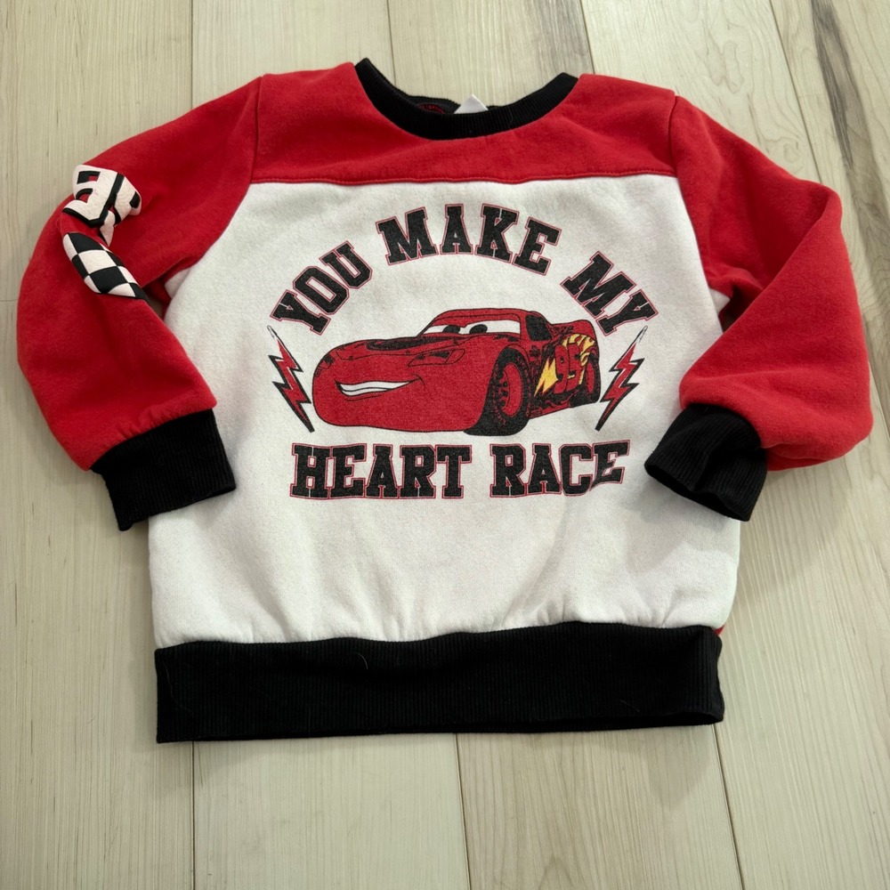 Disney Pixar Cars Lightning McQueen Red White Black Sweatshirt 4T Heart Race